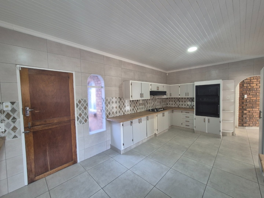 3 Bedroom Property for Sale in Vaalpark Free State